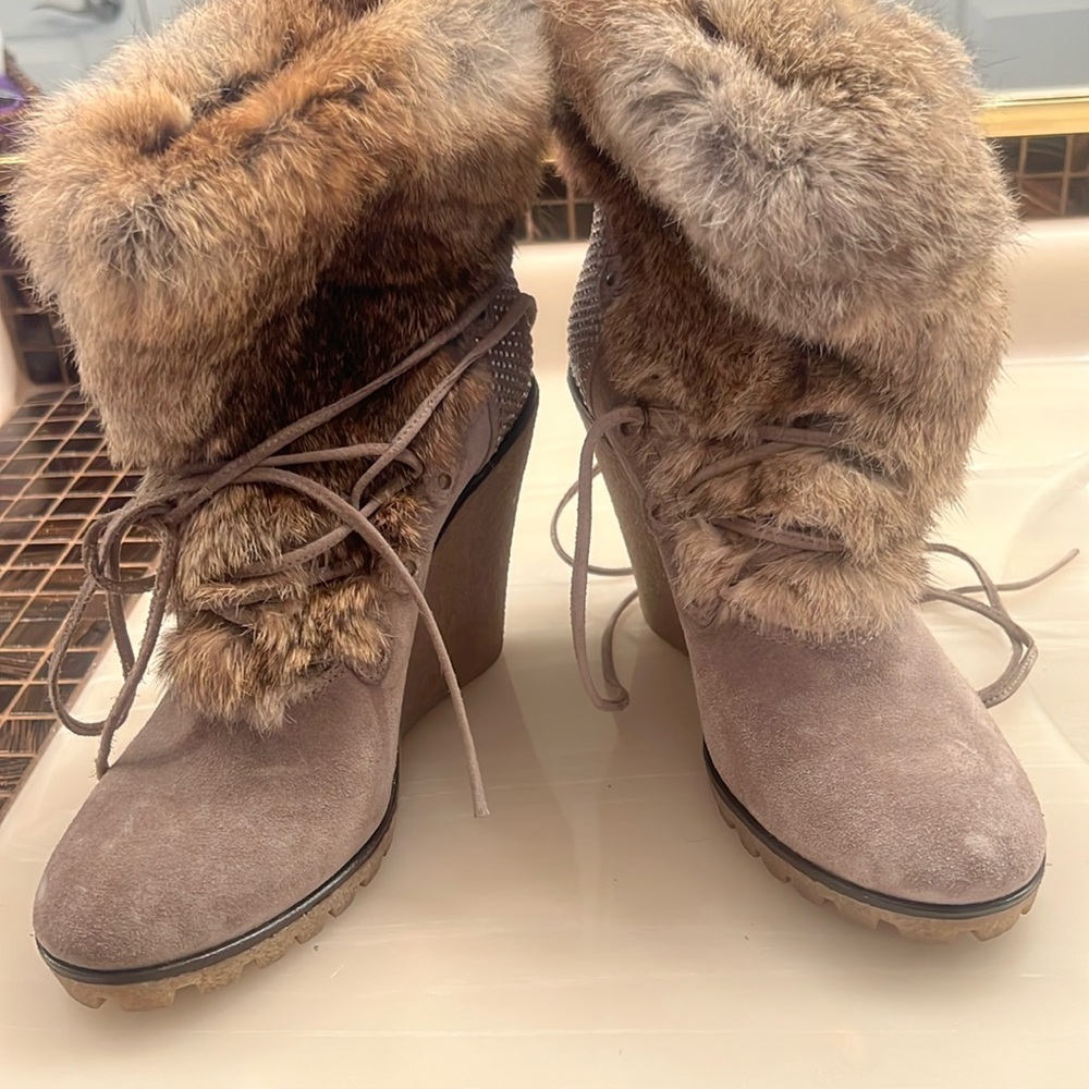 Adorable rabbit fur wedge booties